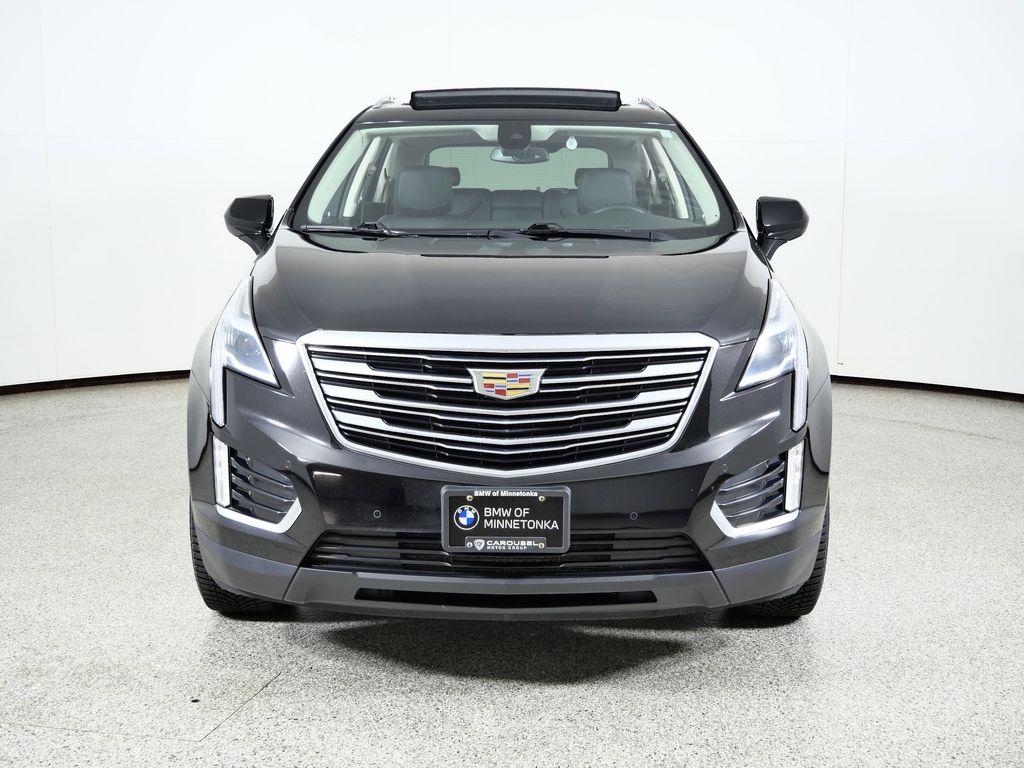 Thumbnail: 2018 Cadillac XT5 - 3