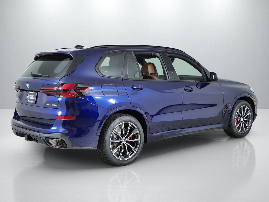 Thumbnail: 2026 BMW X5 - 9