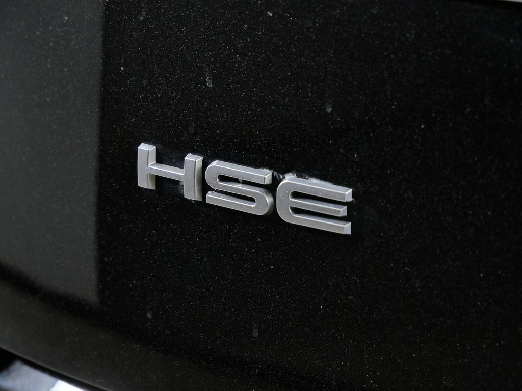 Thumbnail: 2018 Land Rover Range Rover - 14