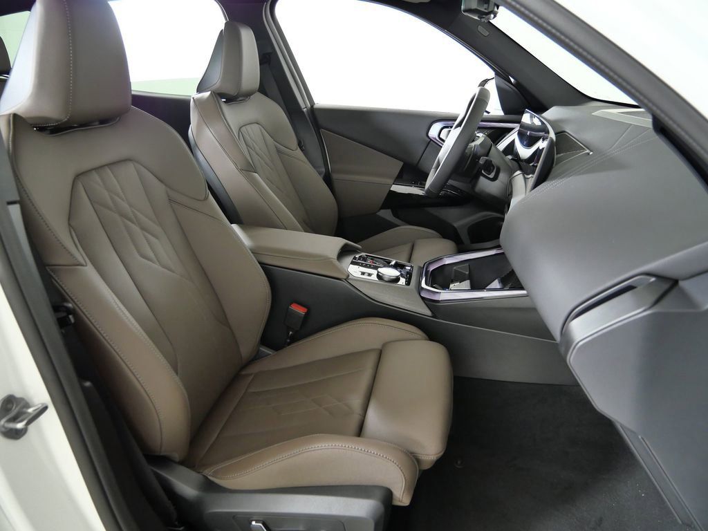 Thumbnail: 2026 BMW X3 - 24