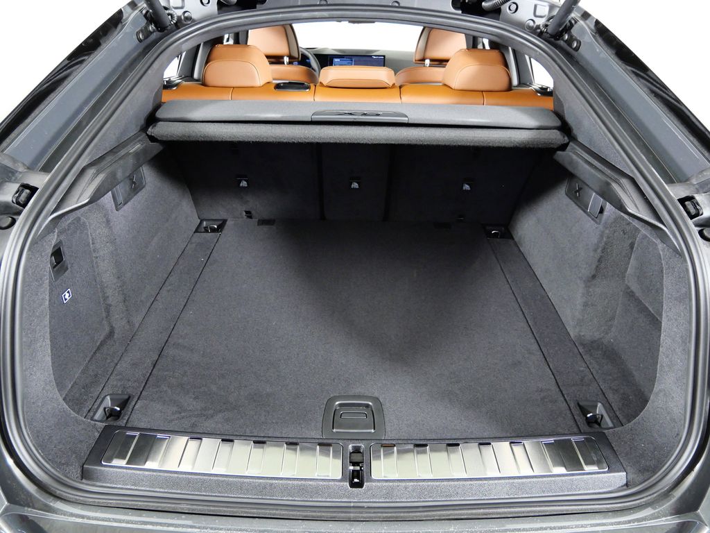 Thumbnail: 2026 BMW X6 - 28