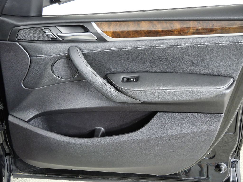 Thumbnail: 2016 BMW X3 - 20