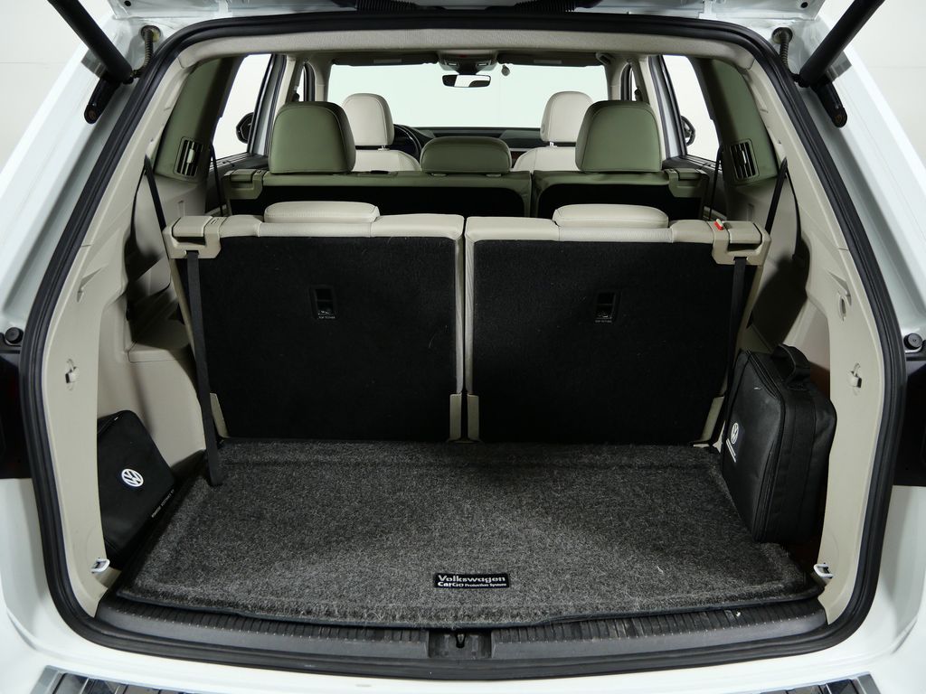 Thumbnail: 2018 Volkswagen Atlas - 27