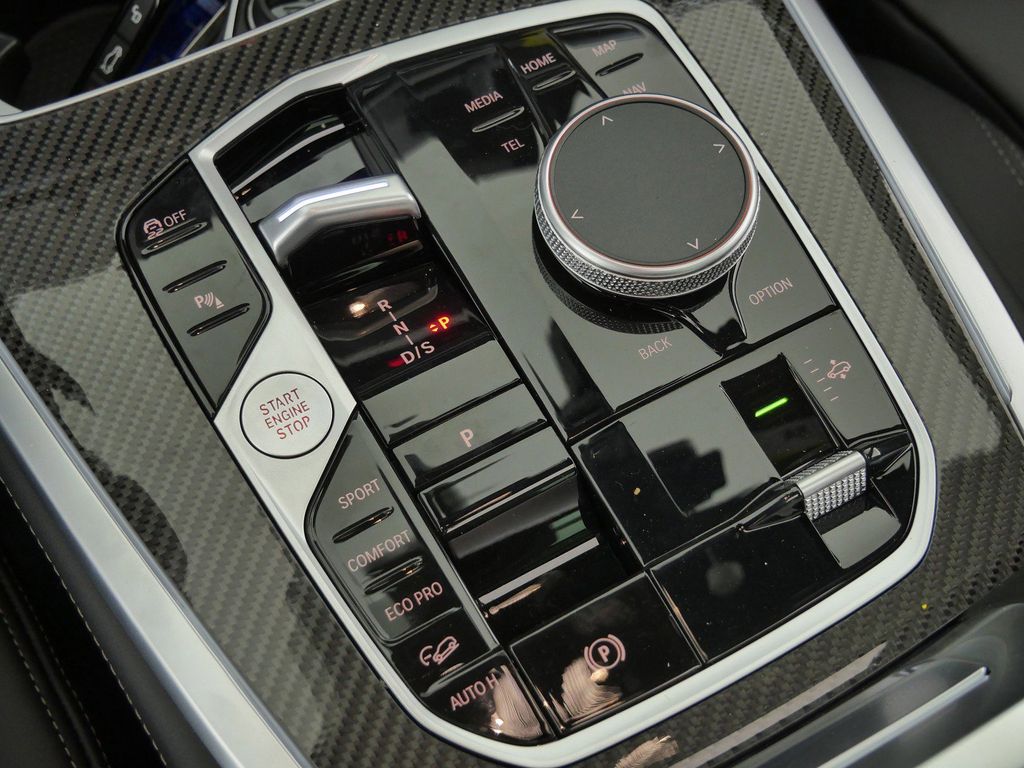 Thumbnail: 2026 BMW X7 - 48