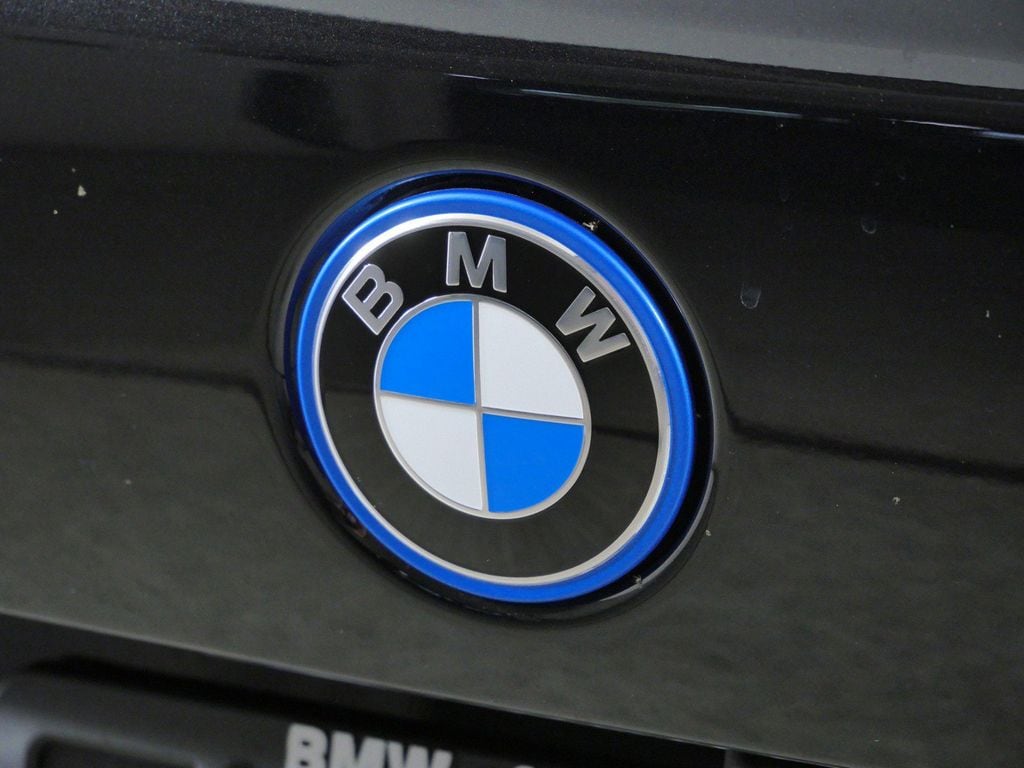 Thumbnail: 2026 BMW X5 - 11