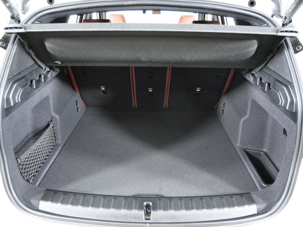 Thumbnail: 2026 BMW X1 - 26