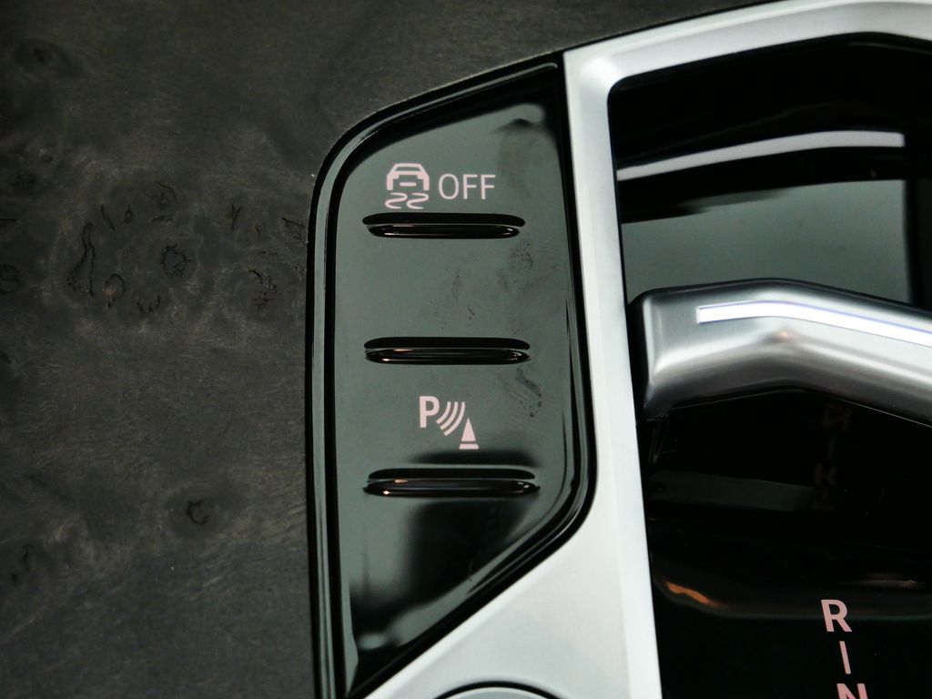 Thumbnail: 2026 BMW X5 - 44