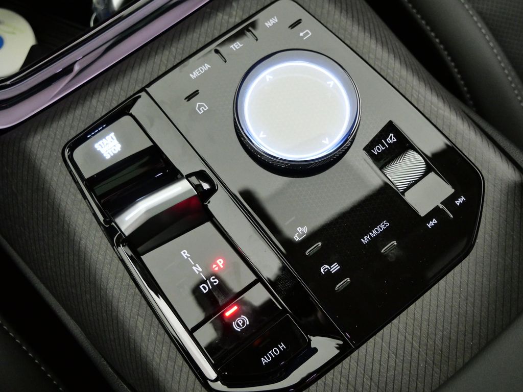 Thumbnail: 2026 BMW X3 - 47