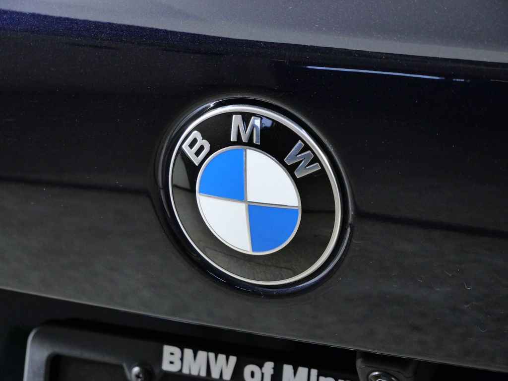 Thumbnail: 2025 BMW X5 - 14