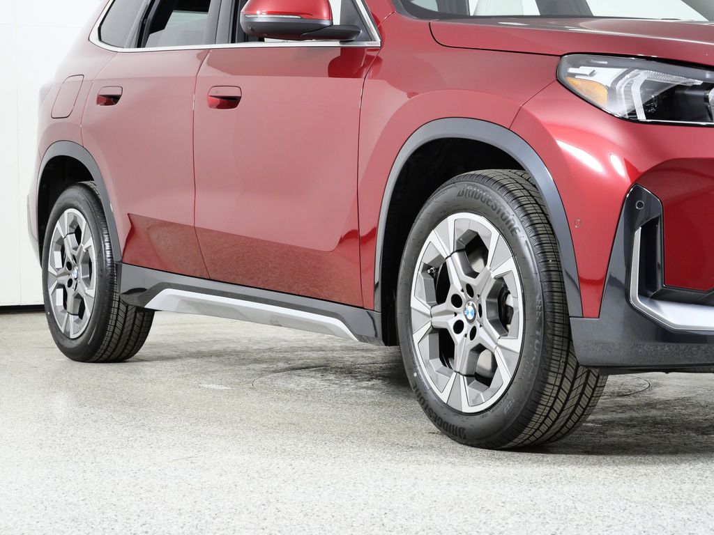 Thumbnail: 2026 BMW X1 - 8