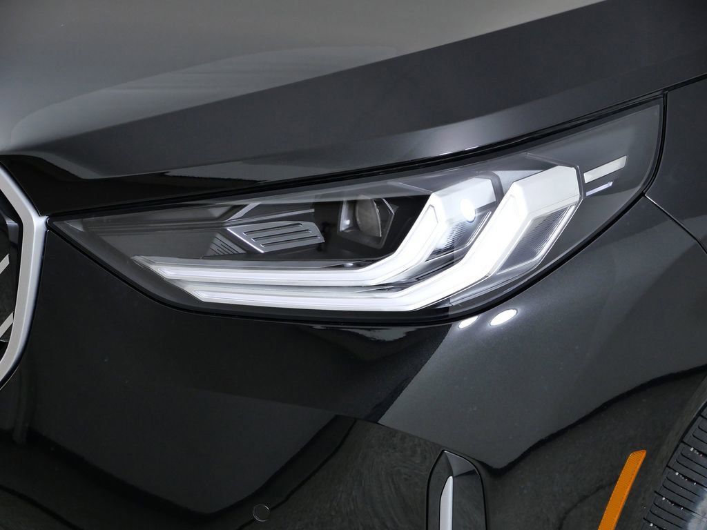 Thumbnail: 2026 BMW X3 - 5