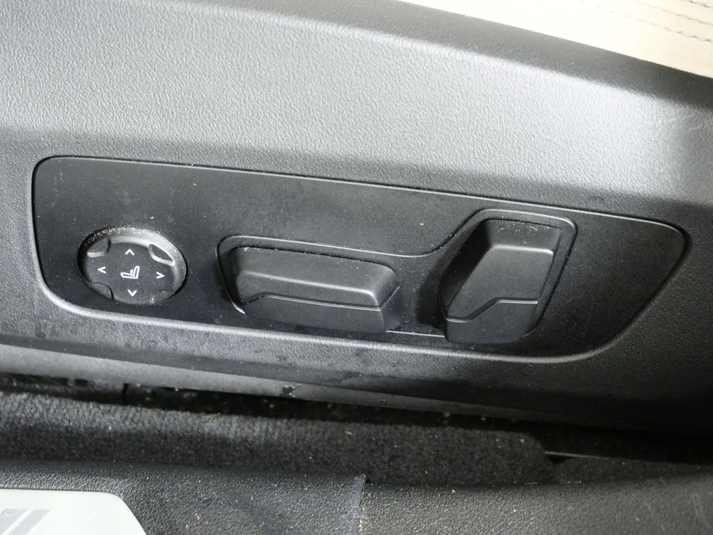 Thumbnail: 2025 BMW 2 Series - 41