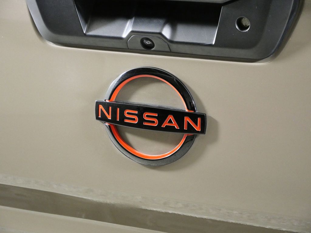 Thumbnail: 2023 Nissan Frontier - 12
