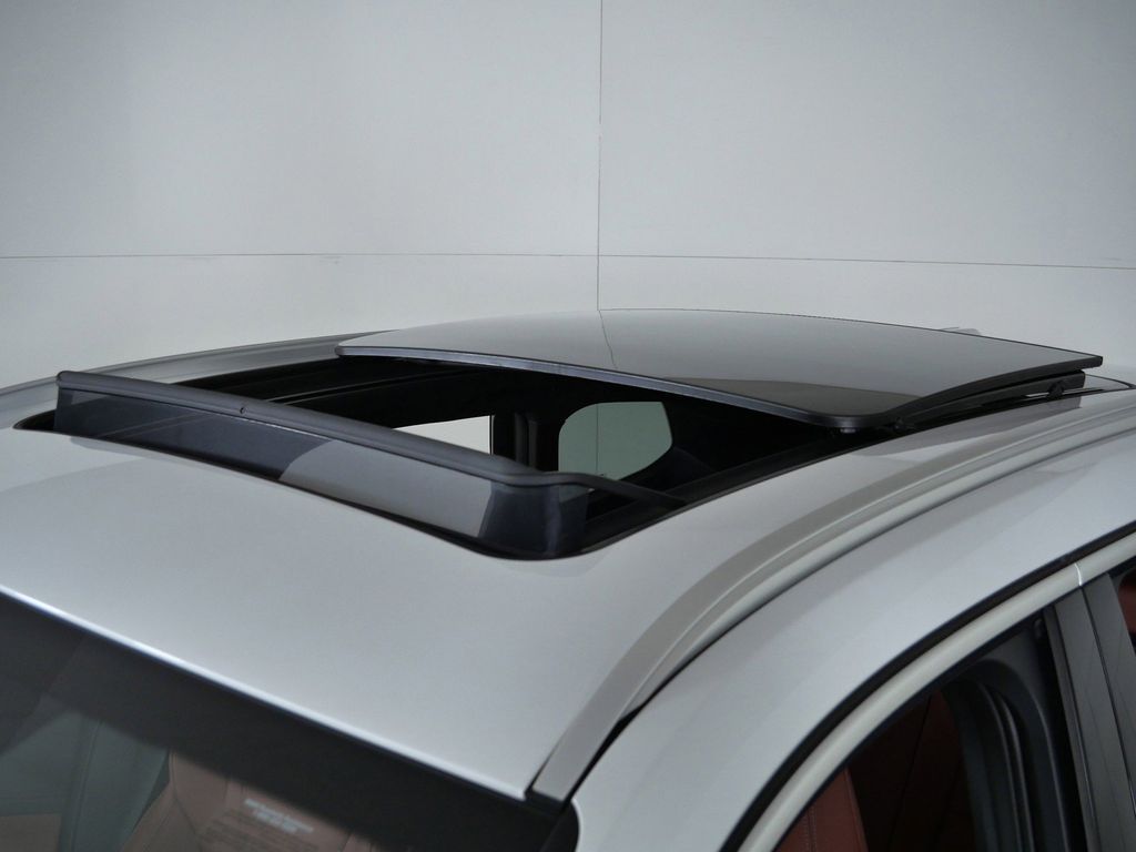 Thumbnail: 2026 BMW X1 - 18