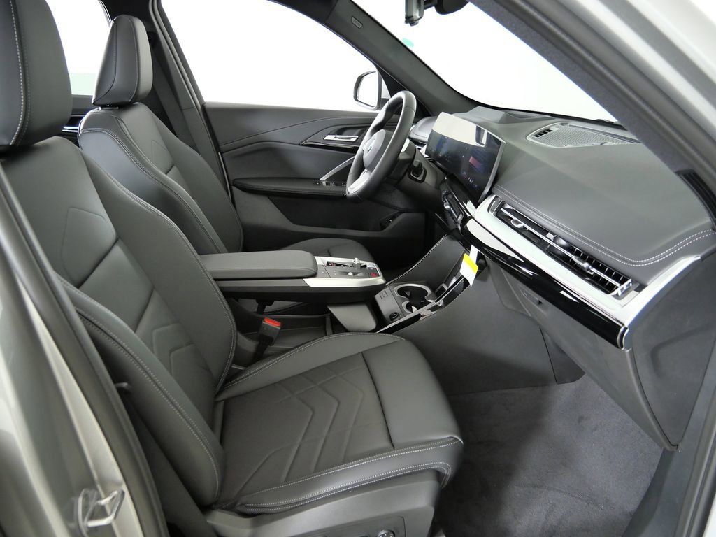 Thumbnail: 2026 BMW X1 - 22