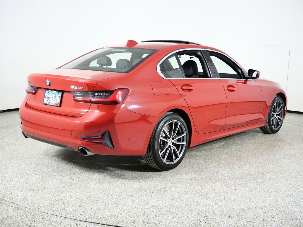 Thumbnail: 2019 BMW 3 Series - 10