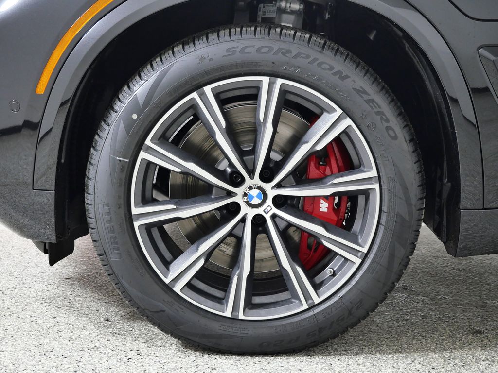 Thumbnail: 2026 BMW X5 - 17