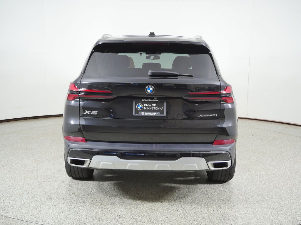 Thumbnail: 2024 BMW X5 - 11