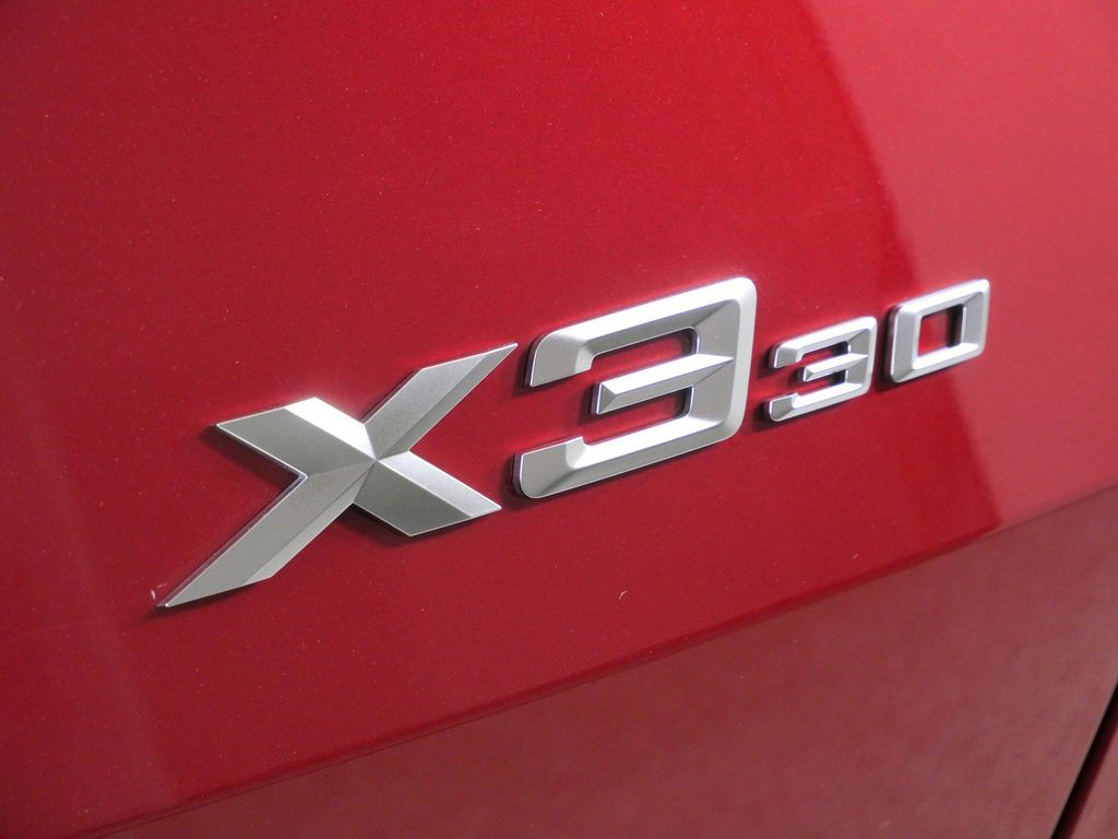 Thumbnail: 2026 BMW X3 - 15
