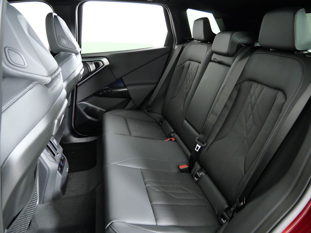 Thumbnail: 2026 BMW X3 - 32