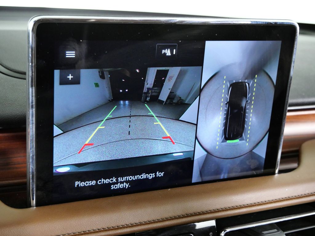 Thumbnail: 2023 Lincoln Aviator - 50