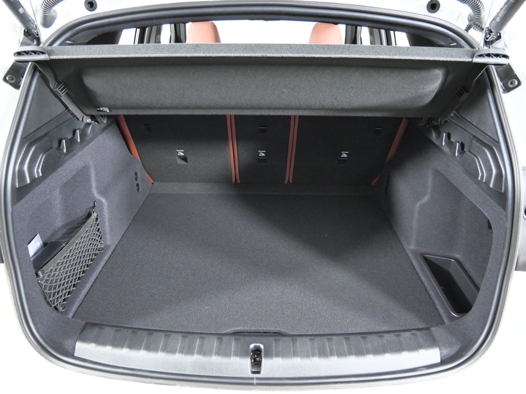 Thumbnail: 2026 BMW X1 - 26