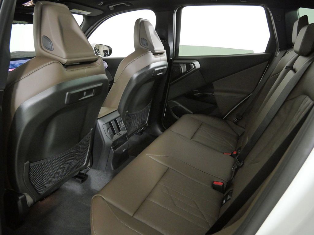 Thumbnail: 2026 BMW X3 - 30