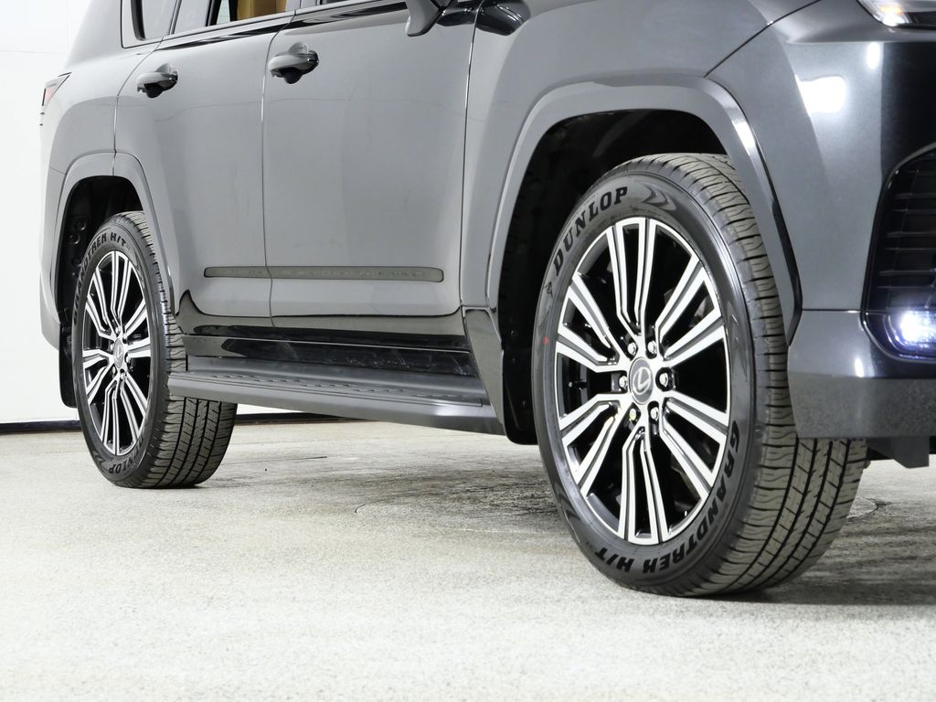 Thumbnail: 2025 Lexus LX - 7