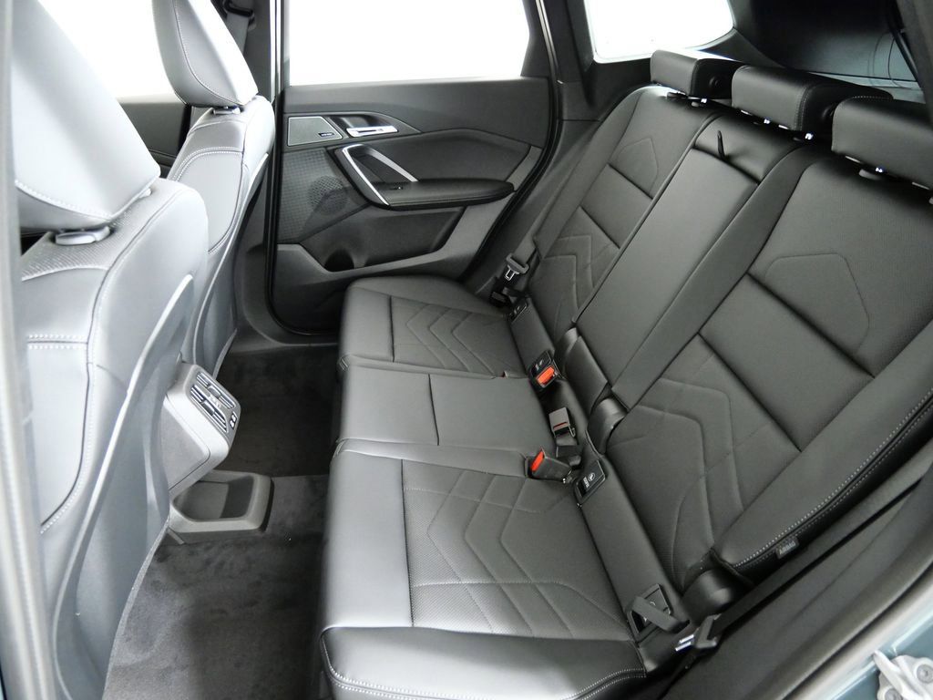 Thumbnail: 2026 BMW X1 - 32