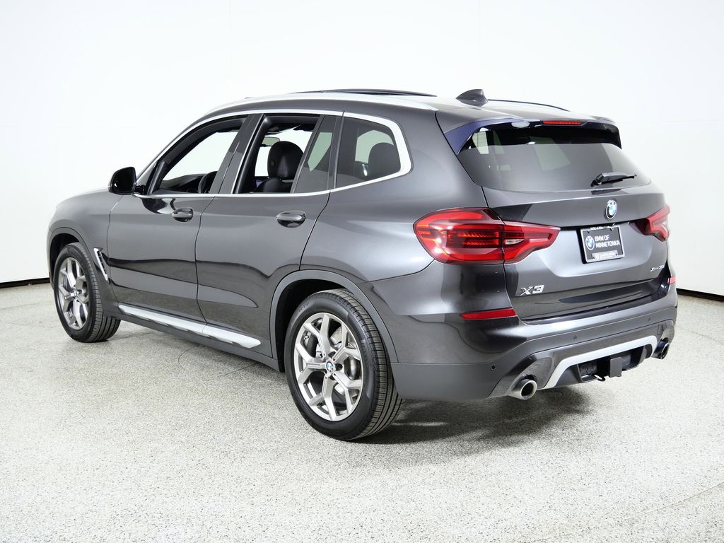 Thumbnail: 2021 BMW X3 - 15