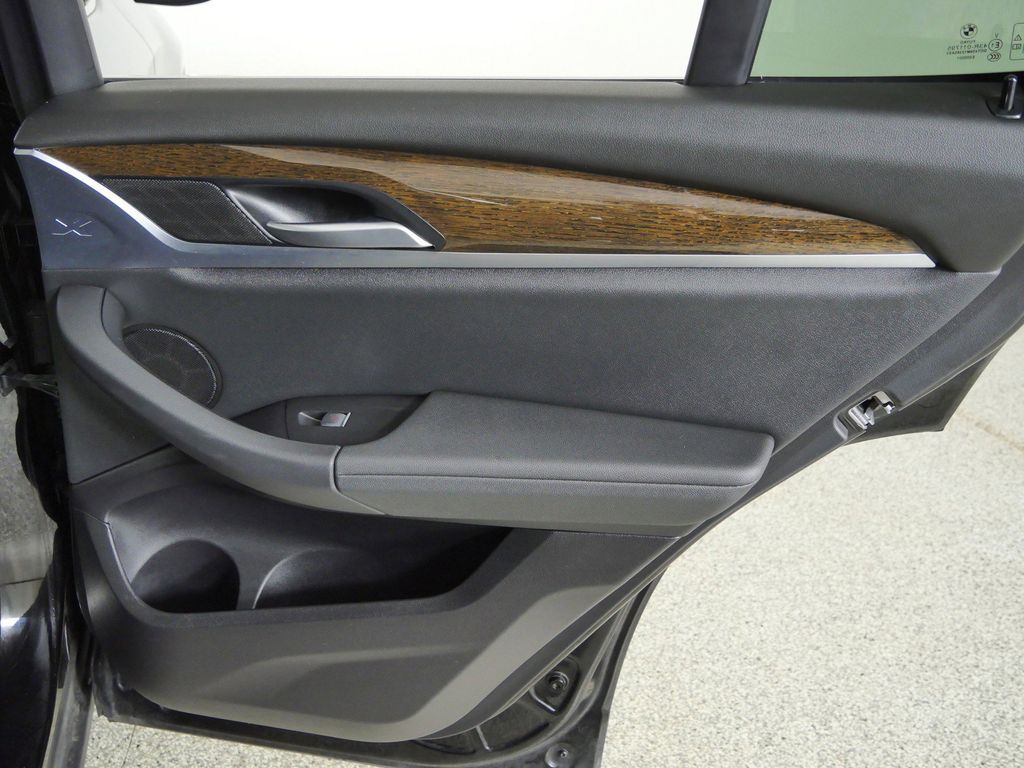 Thumbnail: 2020 BMW X3 - 25
