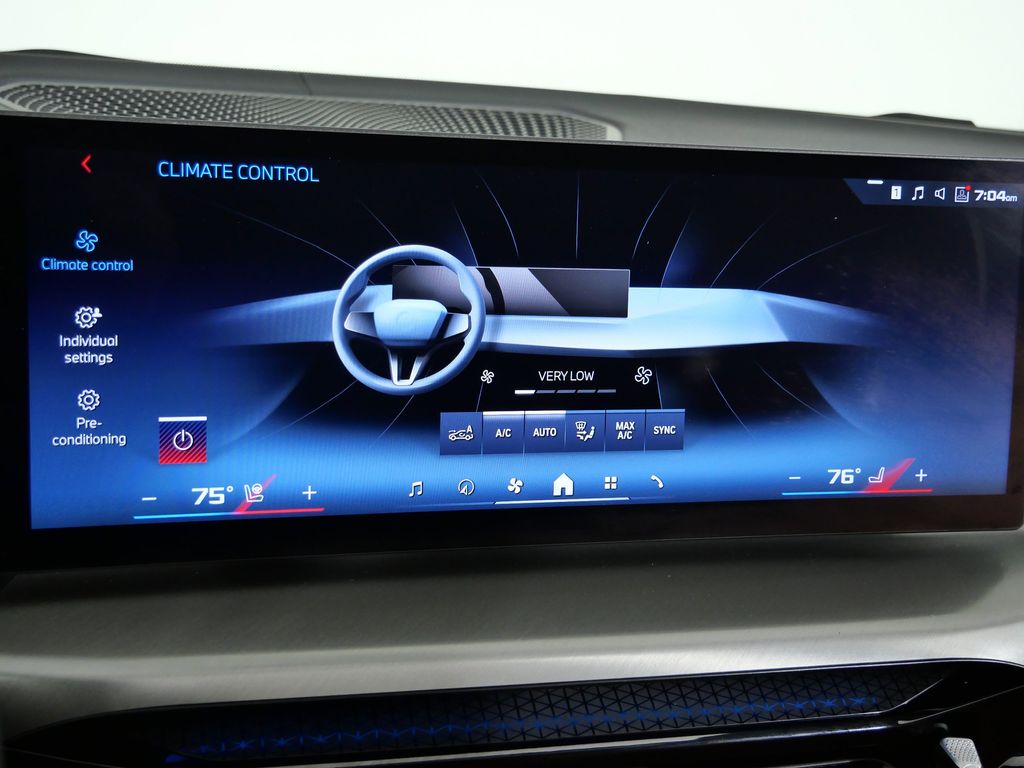 Thumbnail: 2025 BMW i4 - 49