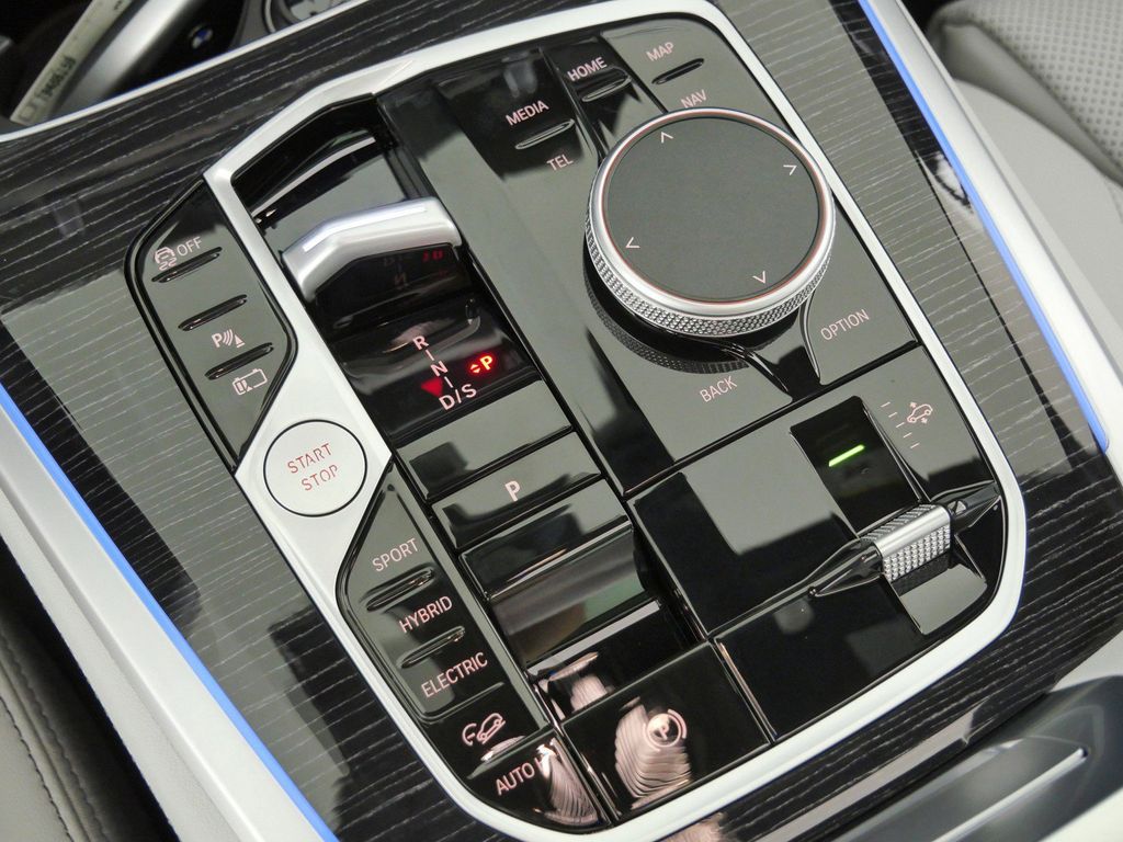 Thumbnail: 2026 BMW X5 - 48