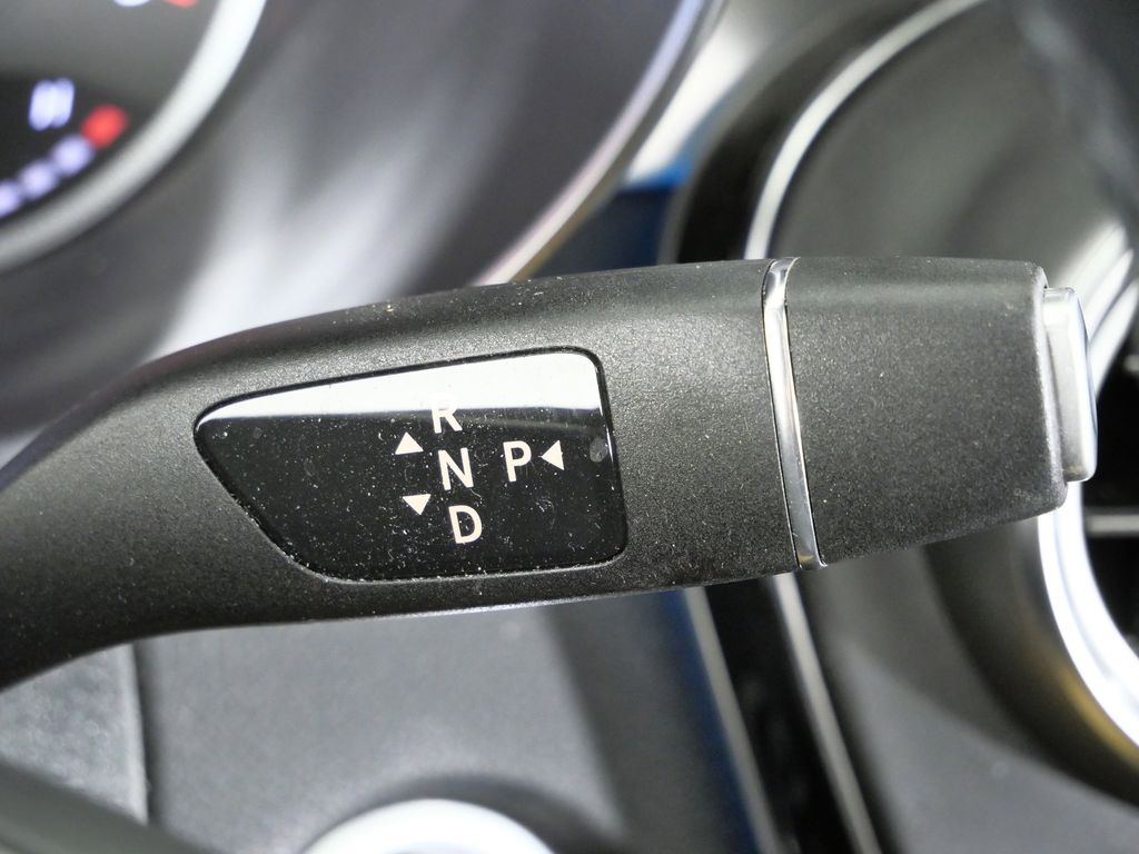 Thumbnail: 2019 Mercedes-Benz GLC - 47