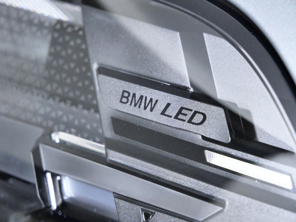 Thumbnail: 2026 BMW X5 - 4