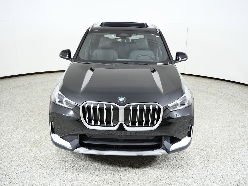 Thumbnail: 2026 BMW X1 - 16