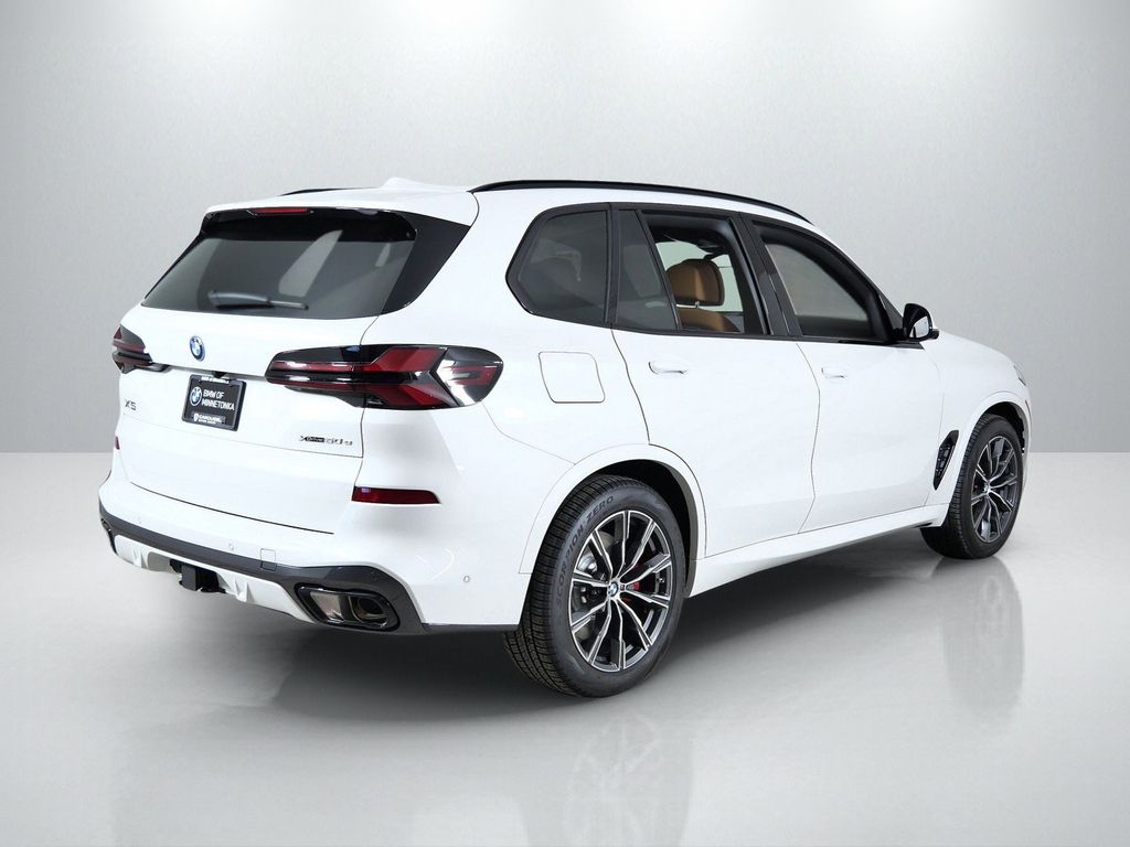 Thumbnail: 2026 BMW X5 - 9