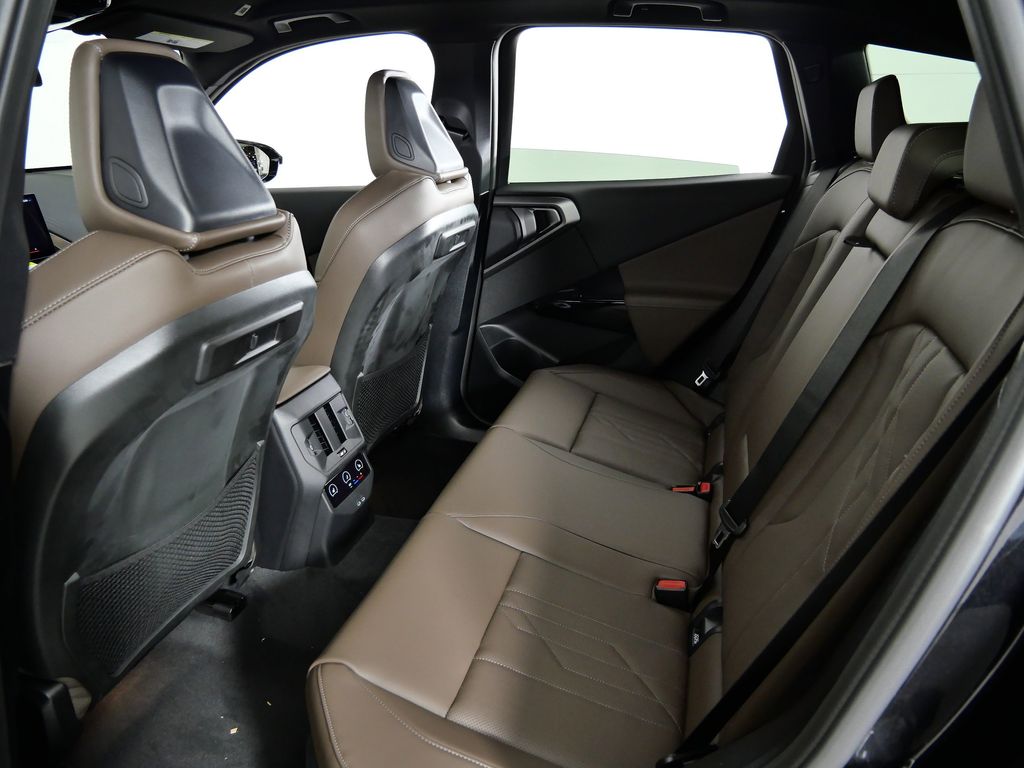 Thumbnail: 2026 BMW X3 - 28