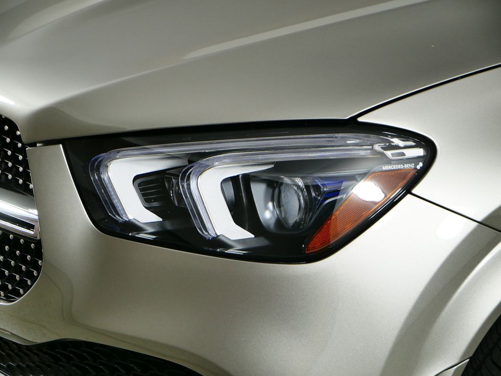 Thumbnail: 2021 Mercedes-Benz GLE - 17