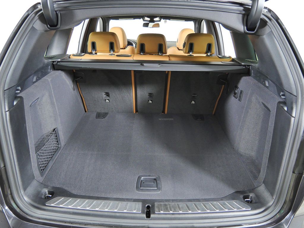 Thumbnail: 2023 BMW X3 - 32