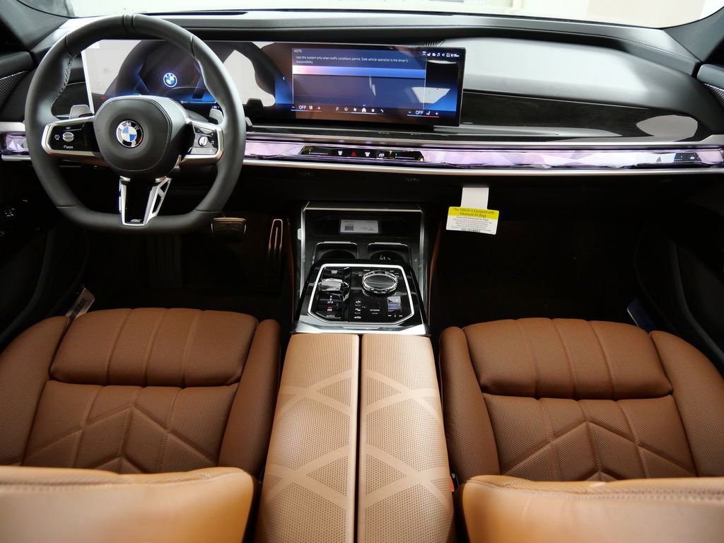 Thumbnail: 2026 BMW 7 Series - 5