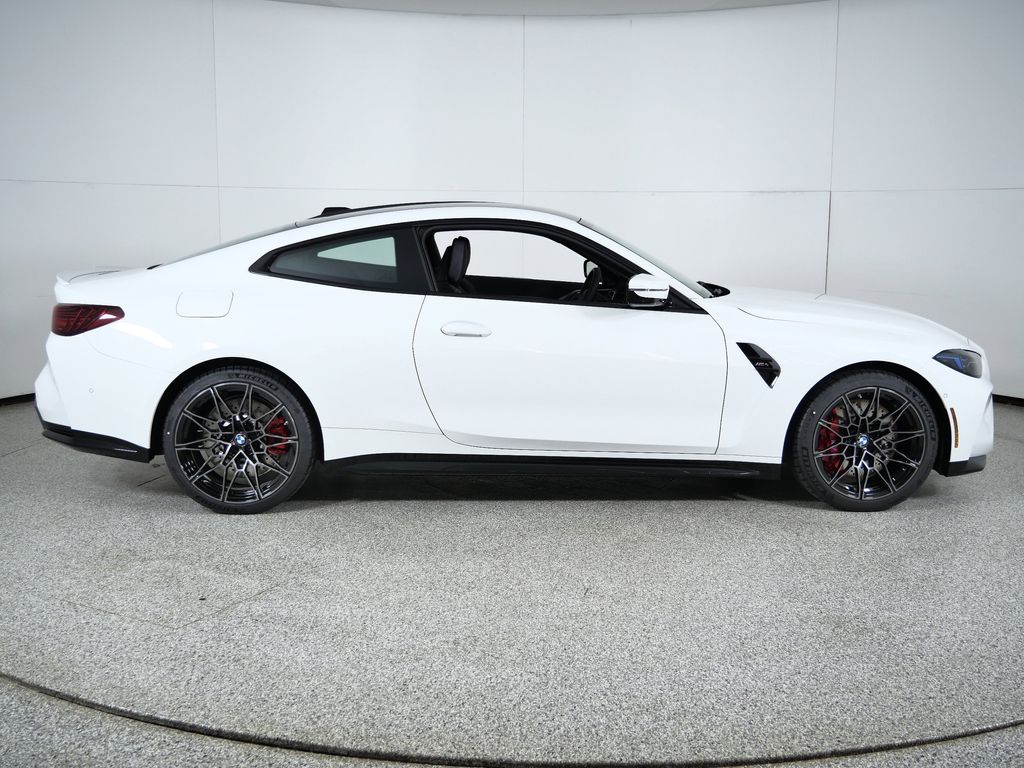 Thumbnail: 2026 BMW M4 - 8