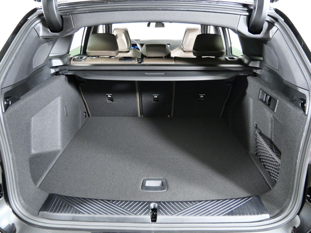 Thumbnail: 2026 BMW X3 - 28