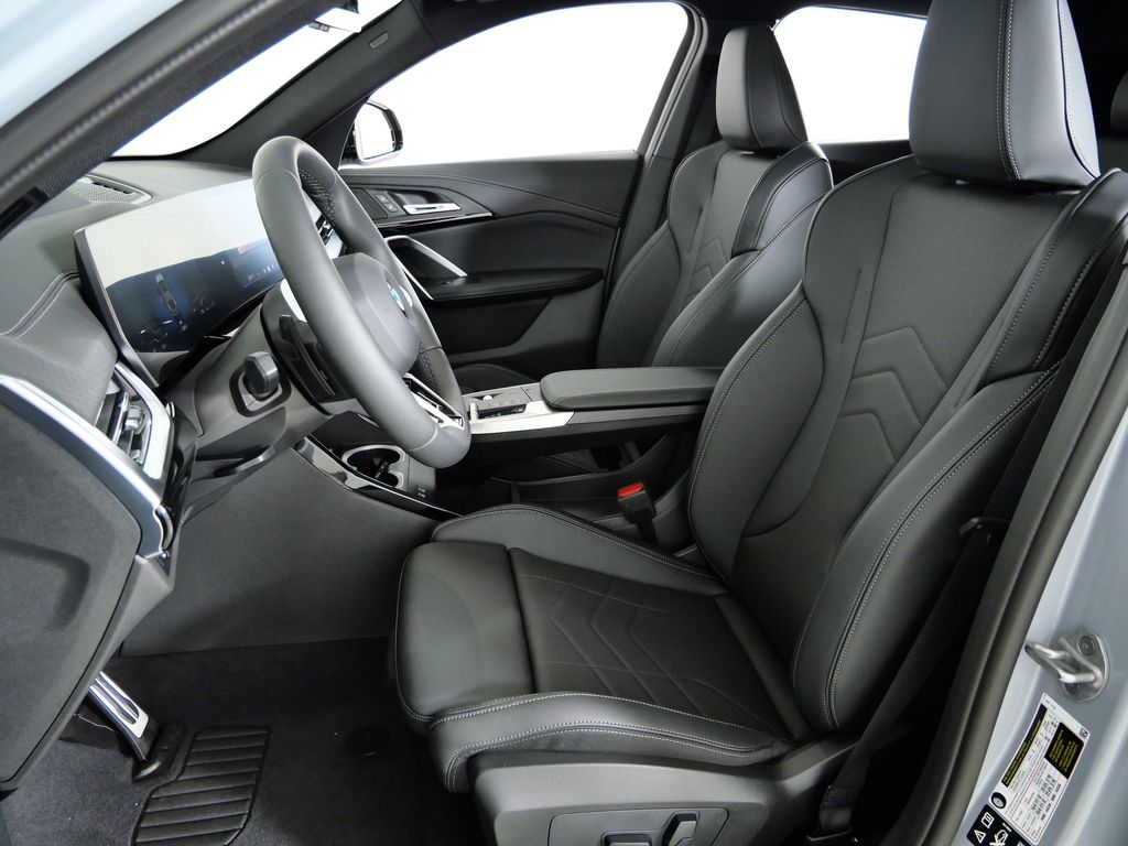 Thumbnail: 2026 BMW X2 - 34