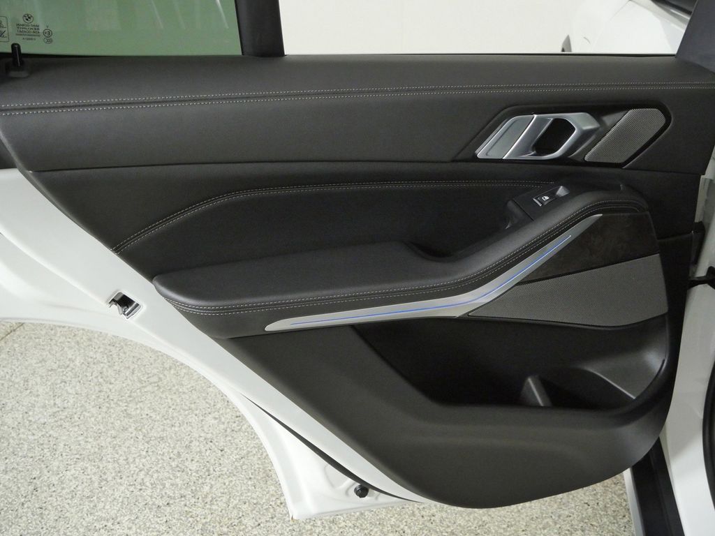 Thumbnail: 2026 BMW X5 - 31