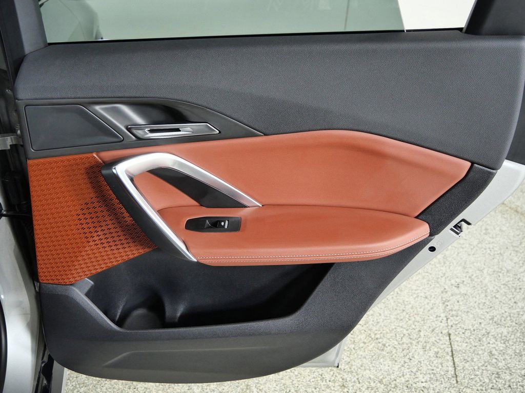 Thumbnail: 2026 BMW X1 - 23