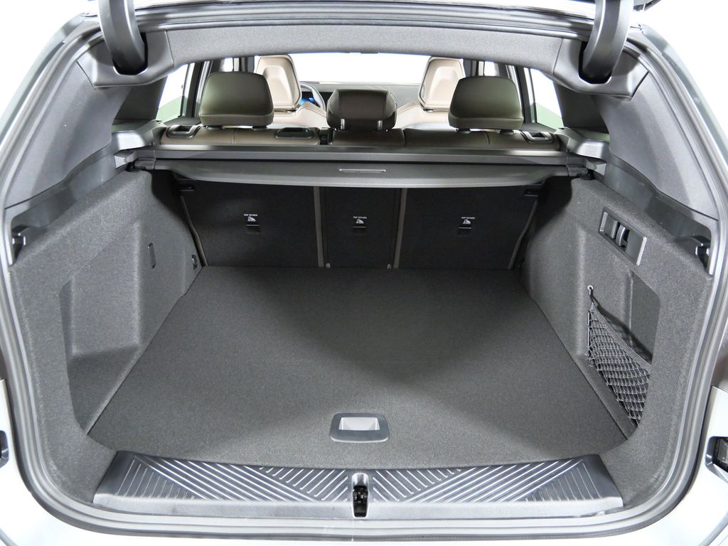 Thumbnail: 2026 BMW X3 - 27