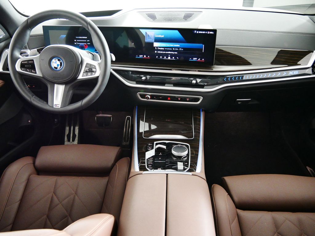 Thumbnail: 2024 BMW X5 - 6
