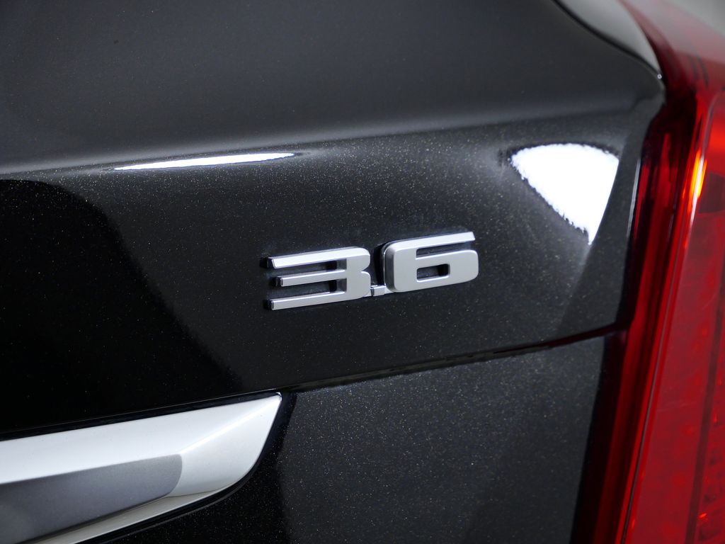 Thumbnail: 2018 Cadillac XT5 - 13