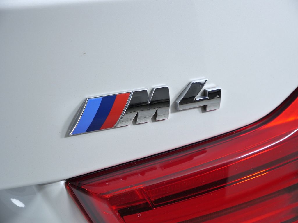Thumbnail: 2018 BMW M4 - 13